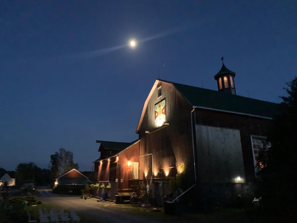 The Eddie Hotel And Farm Bloomfield Extérieur photo
